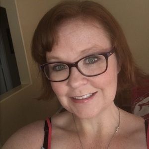 Meet your Posher, Krystina